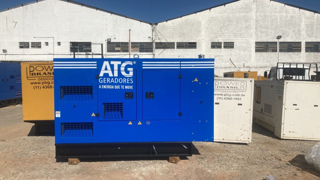 Para indústrias que dependem da produção contínua, é essencial contar com geradores de energia confiáveis e robustos.